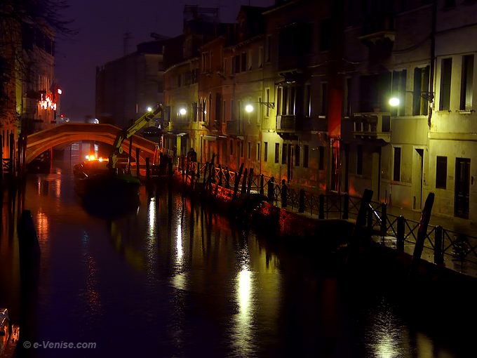 ponte Lion et rio de San Lorenzo Venise Castello 