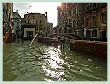 Acqua Alta record du 1er Décembre 2008 à Venise : La Fondamenta dei Preti dans le Castello
