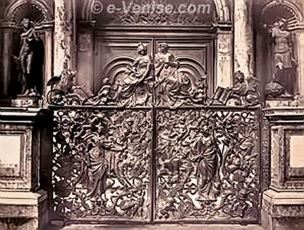 Les portes de Bronze d'Antonio Galli en 1870