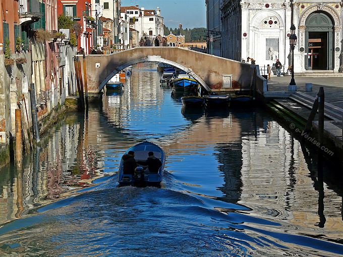 Scuola San Marco, le rio dei Mendicanti venise