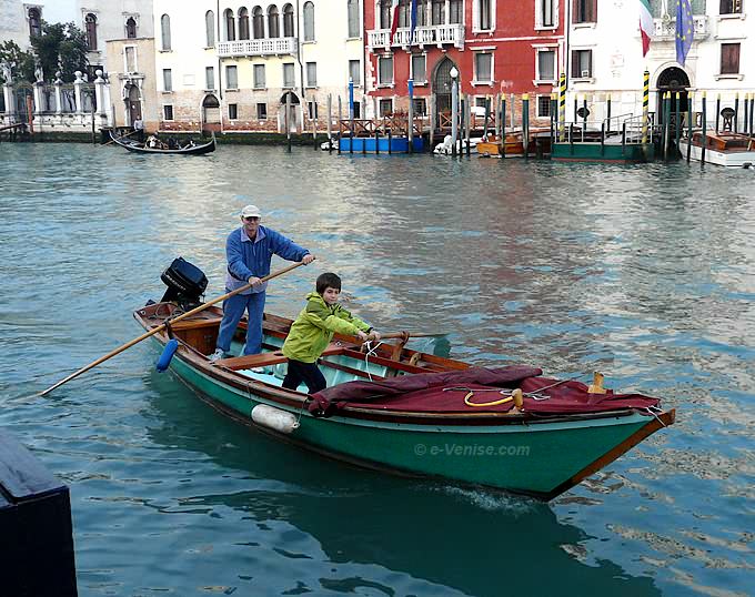 voga alla veneta grand canal venise Vaporetto de San Stae